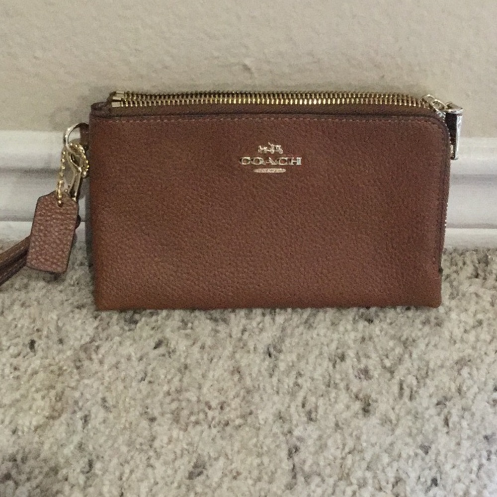 Coach double zip wristlet